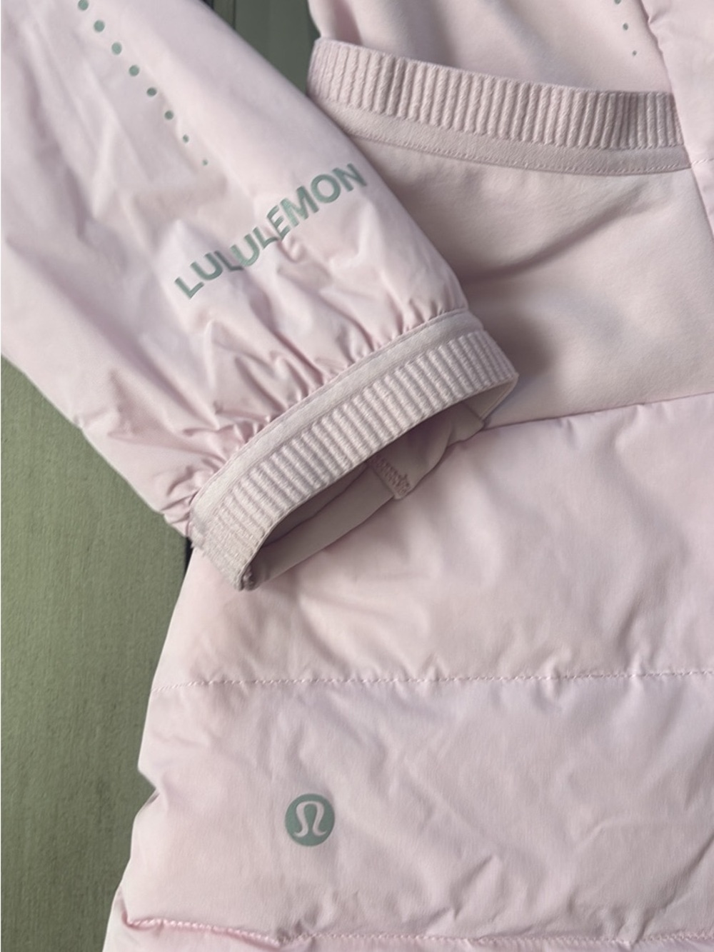 Light Pink Women's Insulated Hooded Jacket - Picture 6 of 7